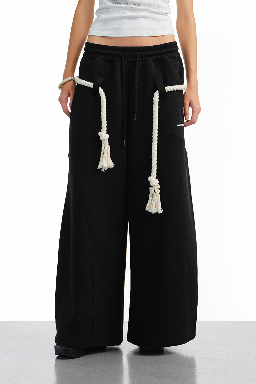 Black Puff Mode Sweatpants - BonkersCorner