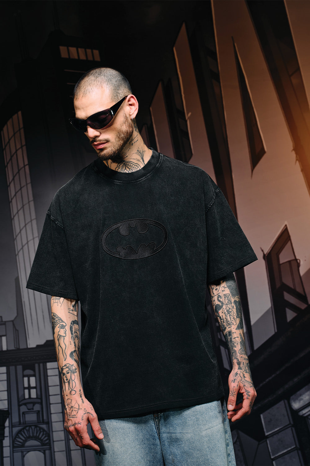 Bat Emblem Faded Oversized T-shirt