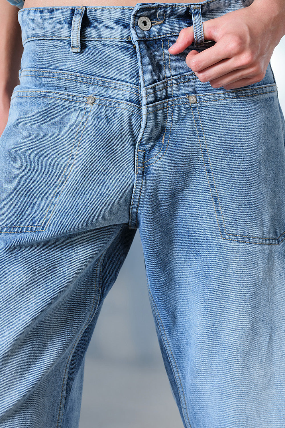 Chalk Wash Indigo Straight Fit Jeans