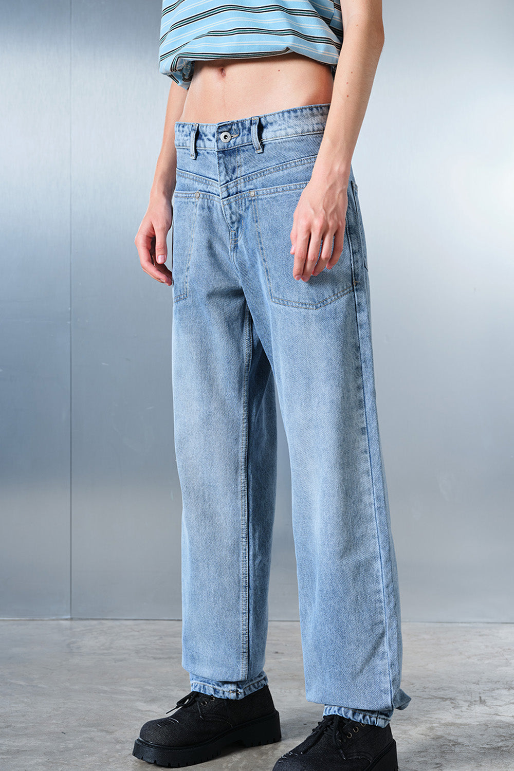 Chalk Wash Indigo Straight Fit Jeans
