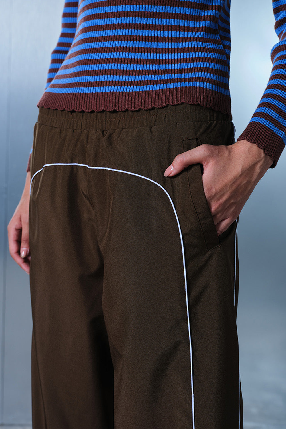 Tan Brown Sporty Deconstructed Loose Pants