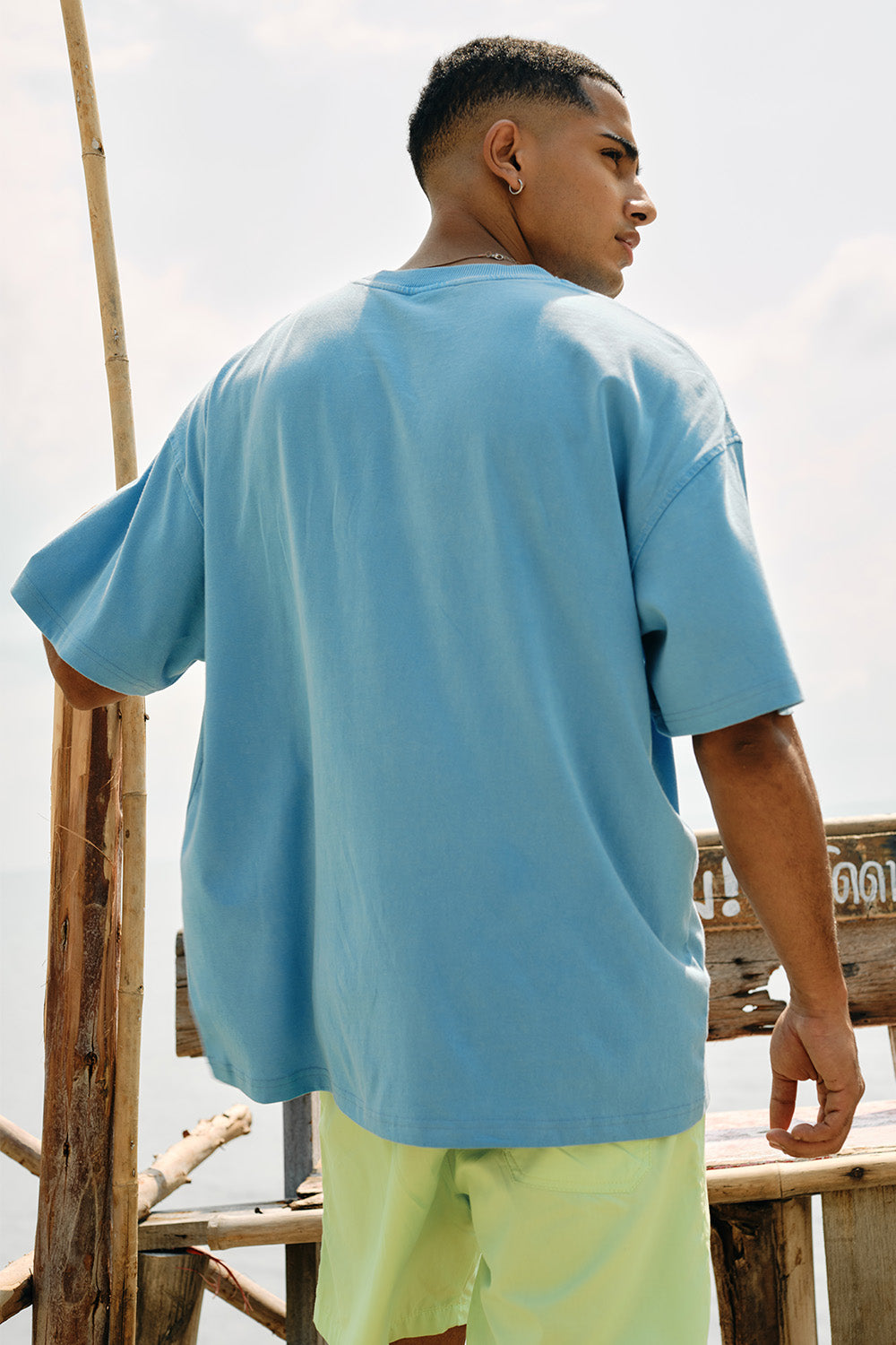Hawaii Bloom Oversized T-shirt - BonkersCorner