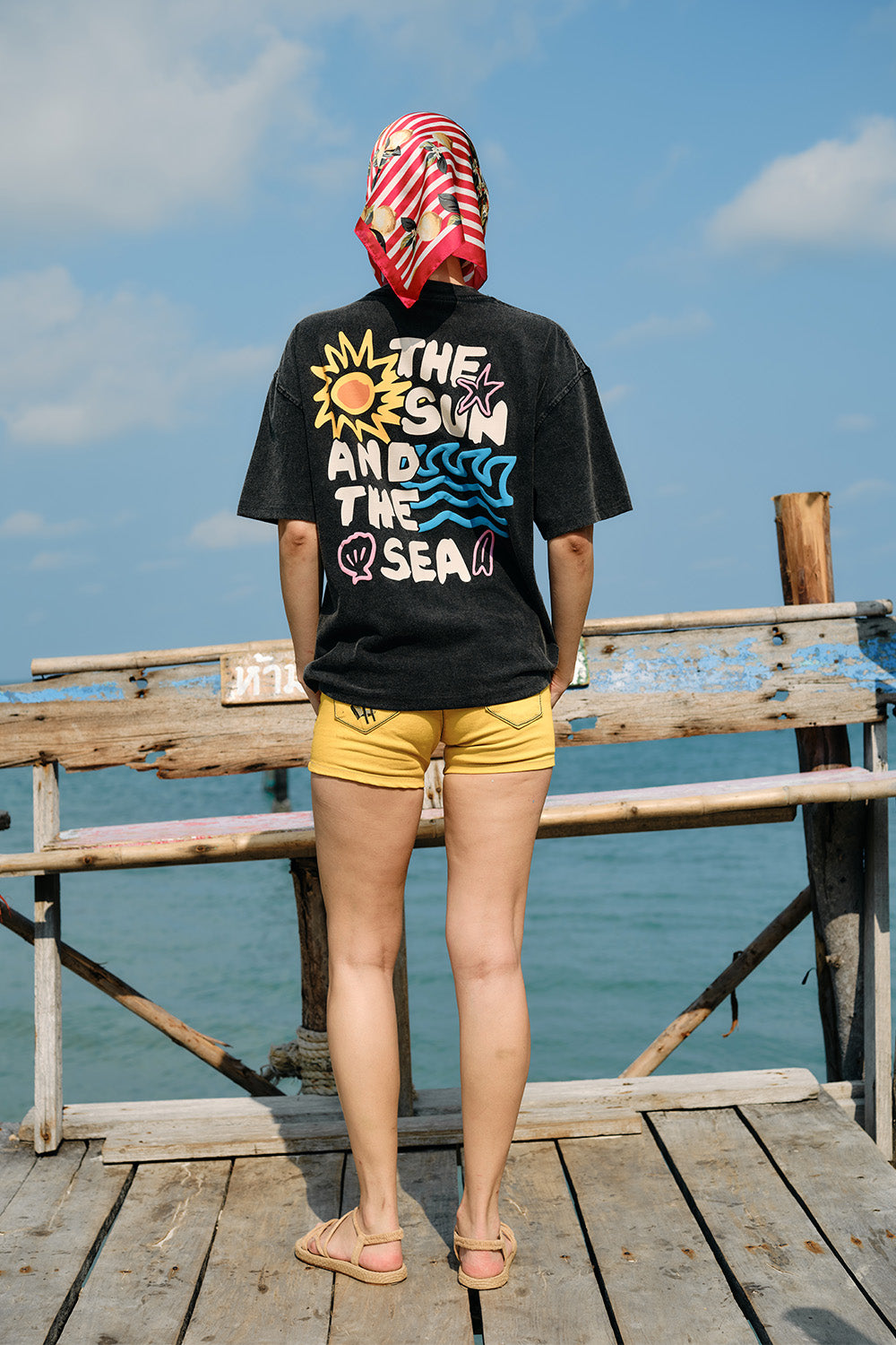 Vitamin Sea Oversized T-shirt - BonkersCorner