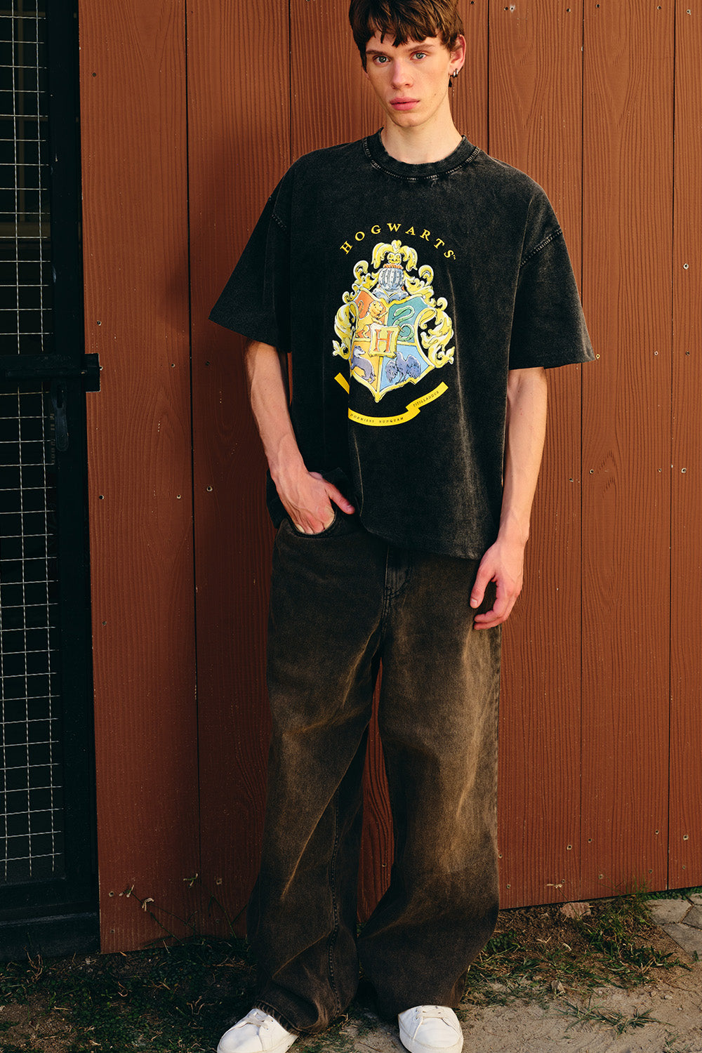 Hogwarts Heritage Faded Oversized T-shirt