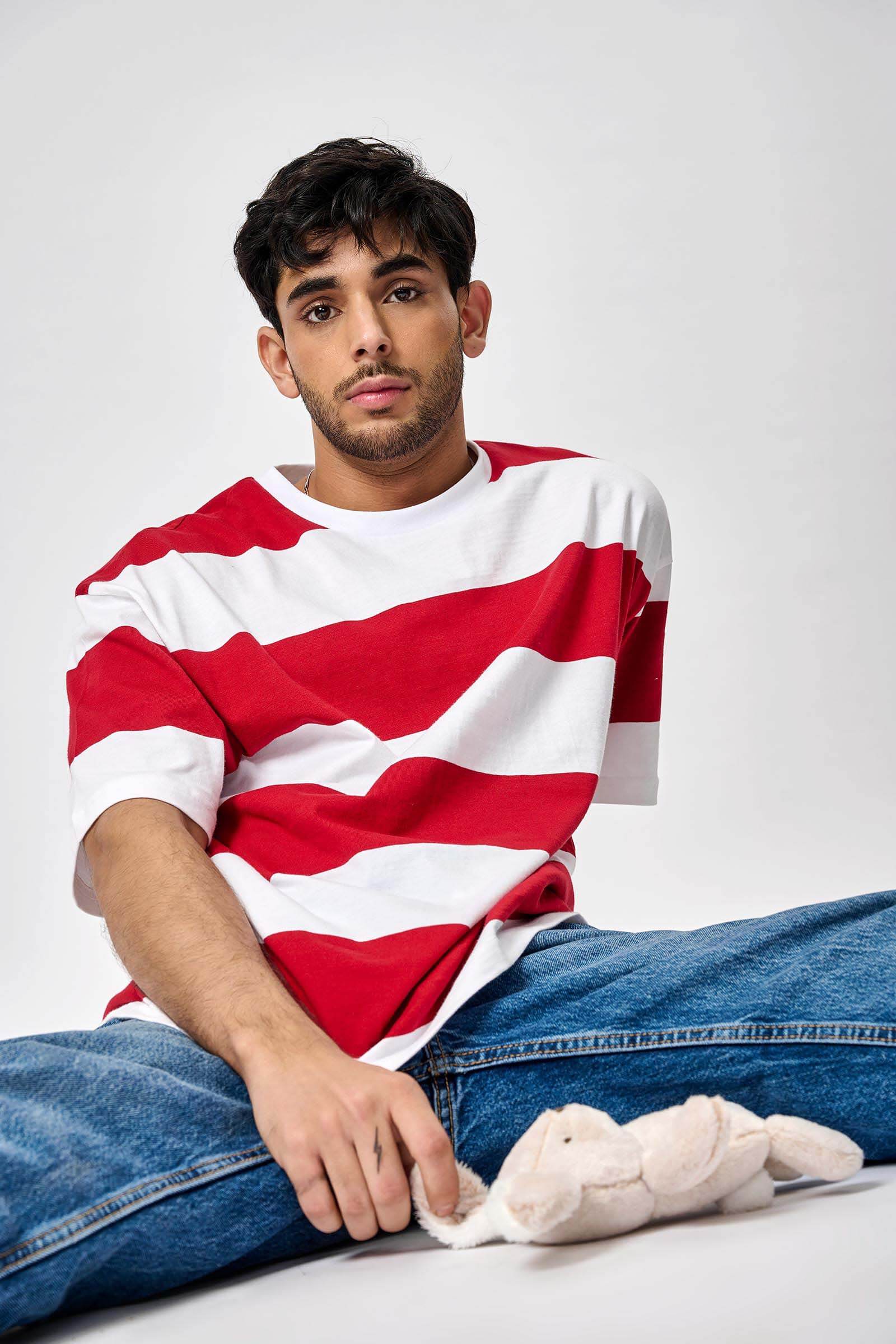 Bonkerscorner_Ruby_Red_oversized_tshirt06