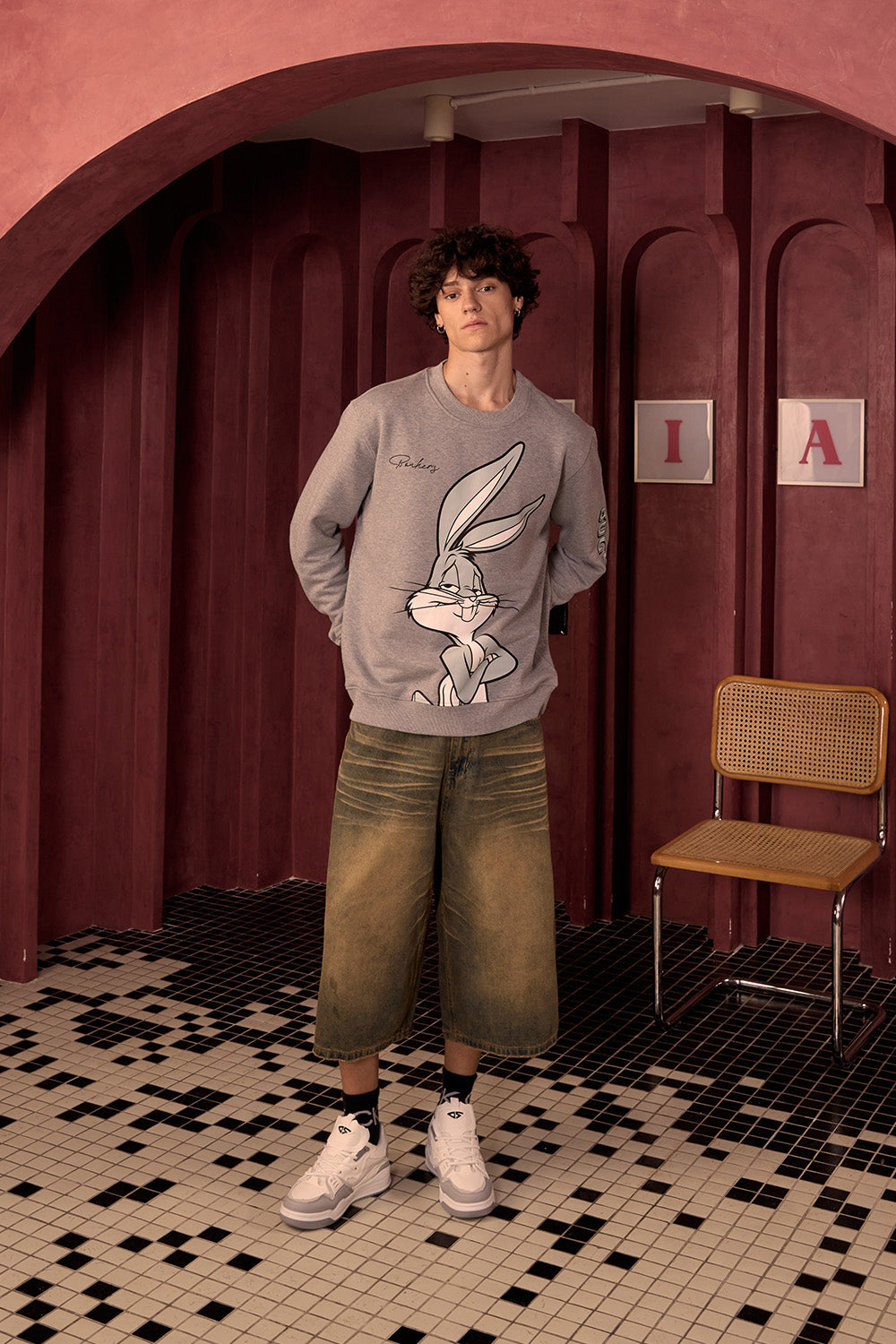 Bugs Bunny Sweatshirt - BonkersCorner