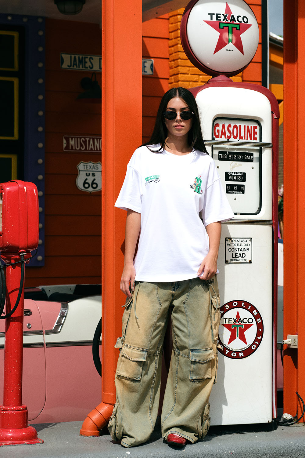 Pushing Hard Oversized T-shirt - BonkersCorner