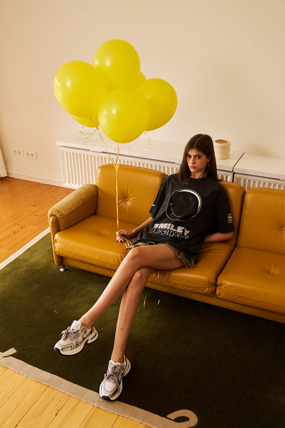 Smiley Black Oversized T-shirt - BonkersCorner