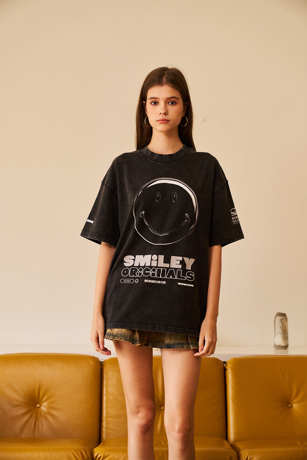 Smiley Black Oversized T-shirt - BonkersCorner