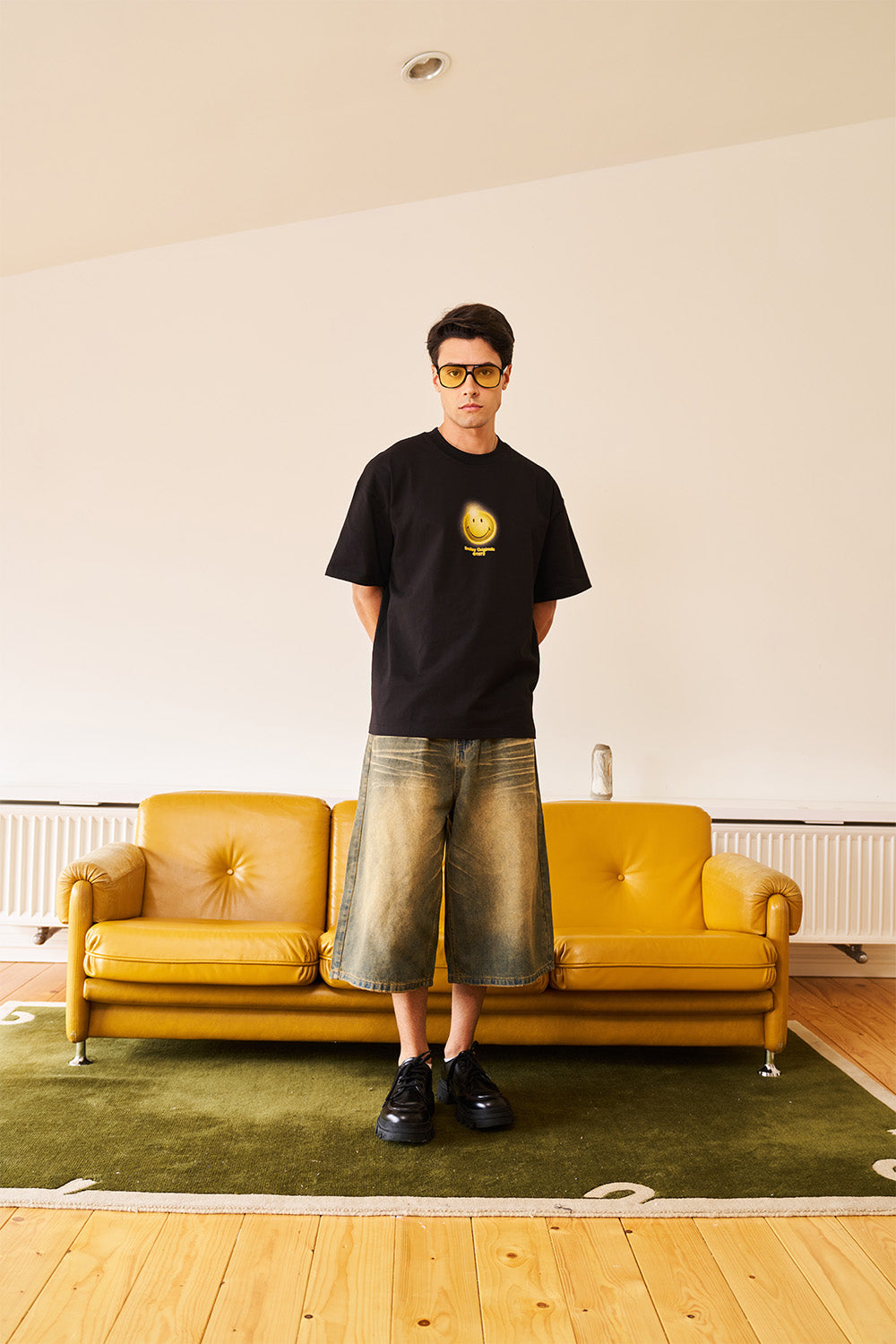 Smiley Lost In The Beat Oversized T-shirt - BonkersCorner