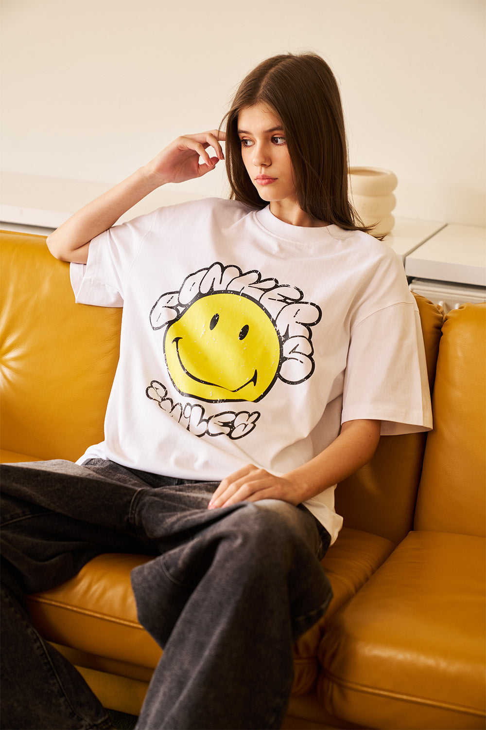 White Bonkers X Smiley Oversized T-shirt - BonkersCorner