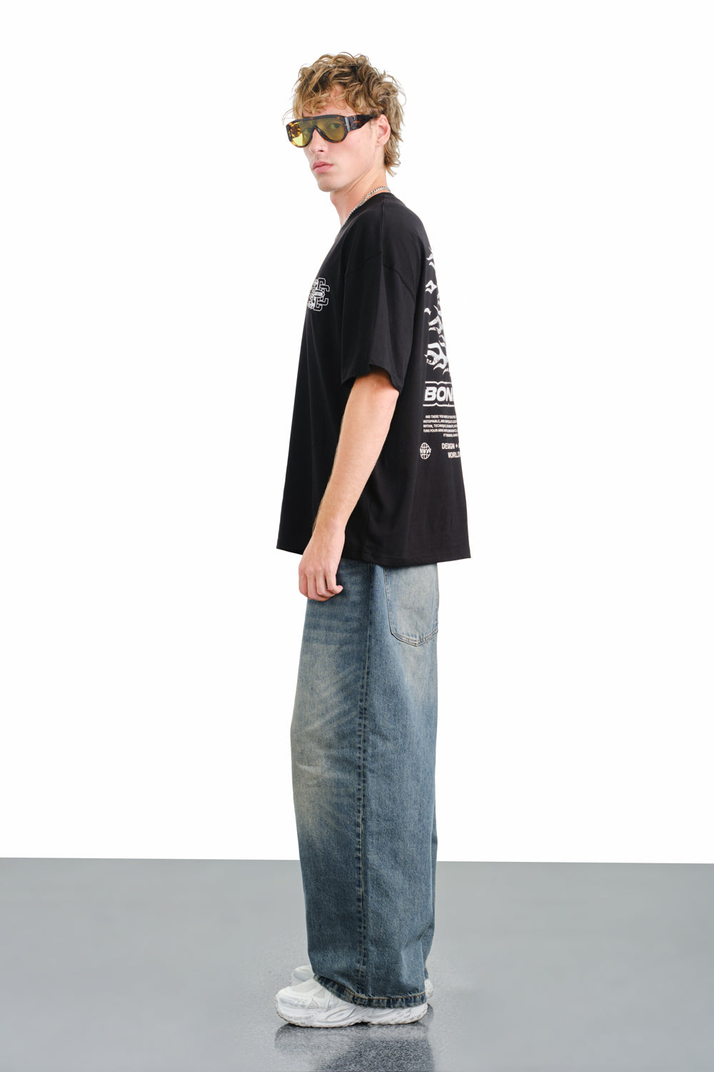 Caution Crew Oversized T-shirt - BonkersCorner