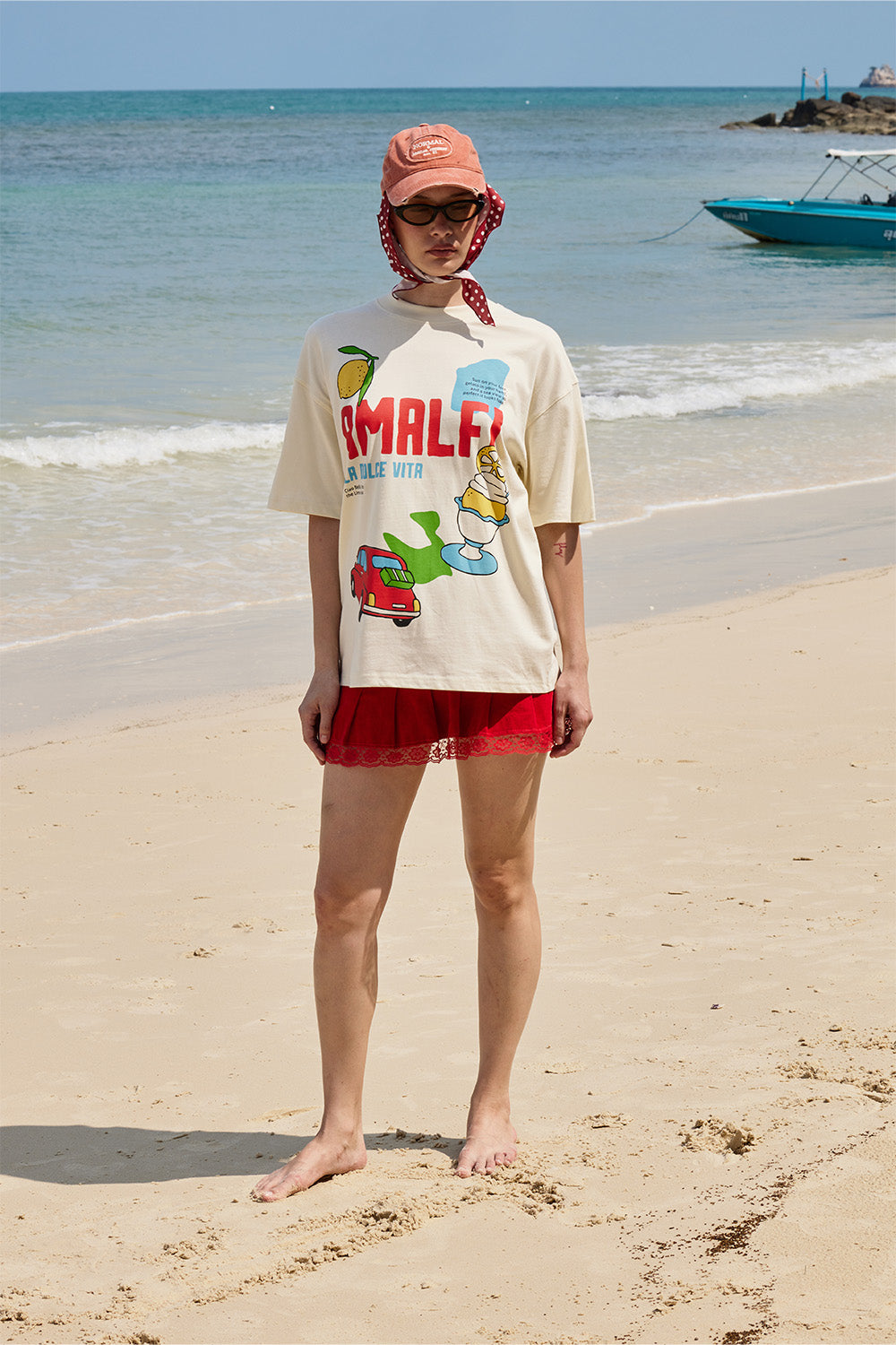 Dolce Vita Oversized T-shirt - BonkersCorner