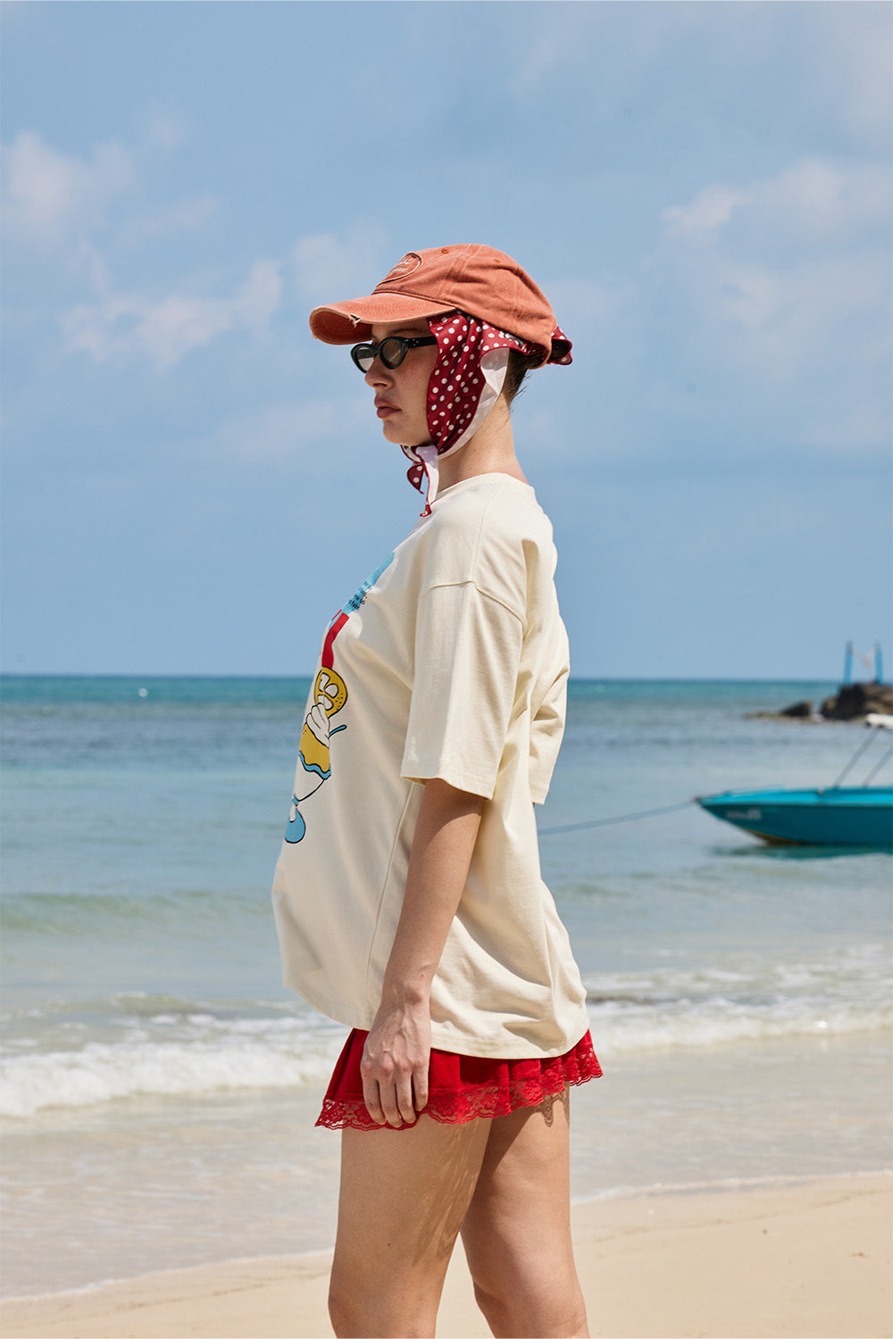 Dolce Vita Oversized T-shirt - BonkersCorner