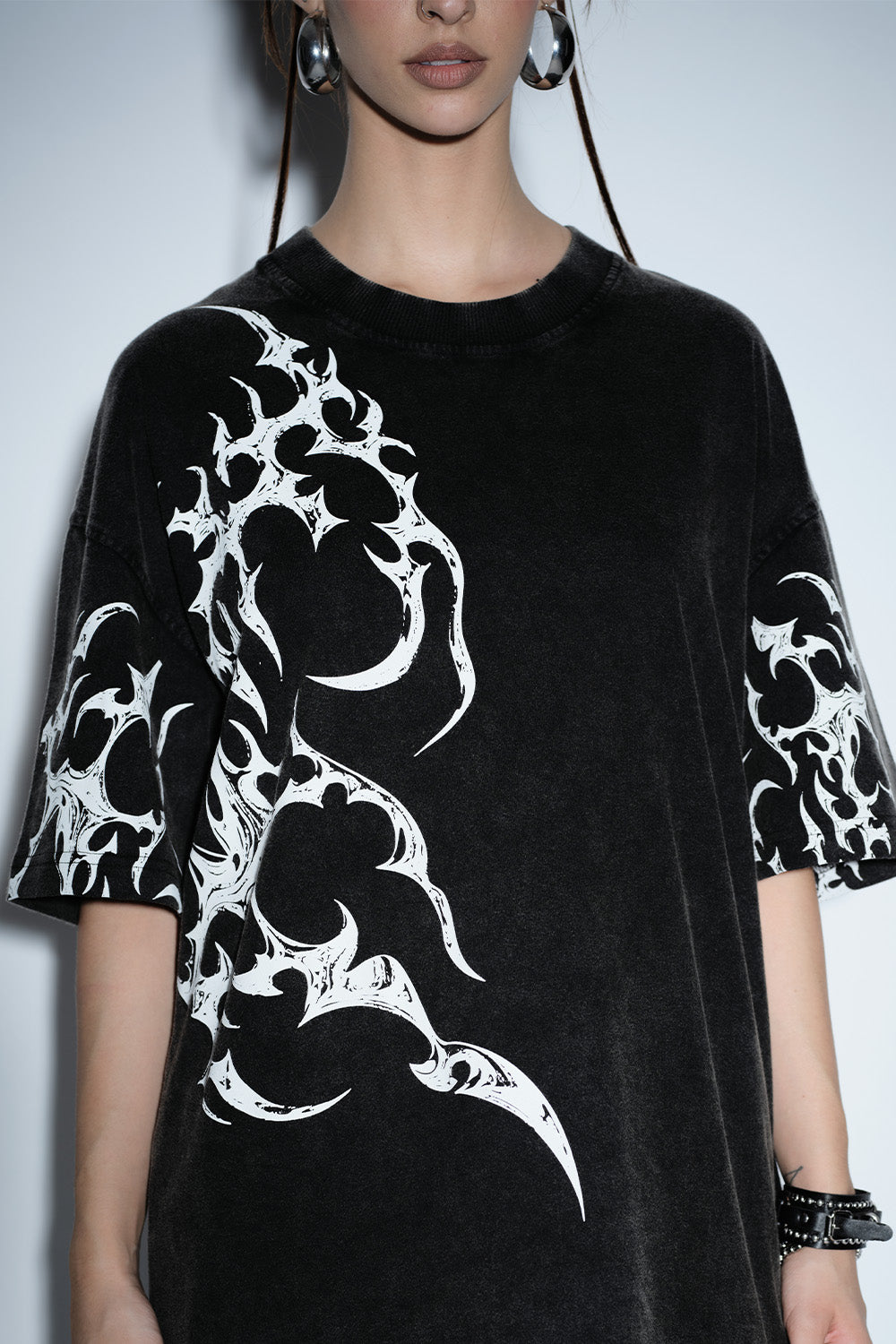 Hexblade Oversized T-shirt - BonkersCorner