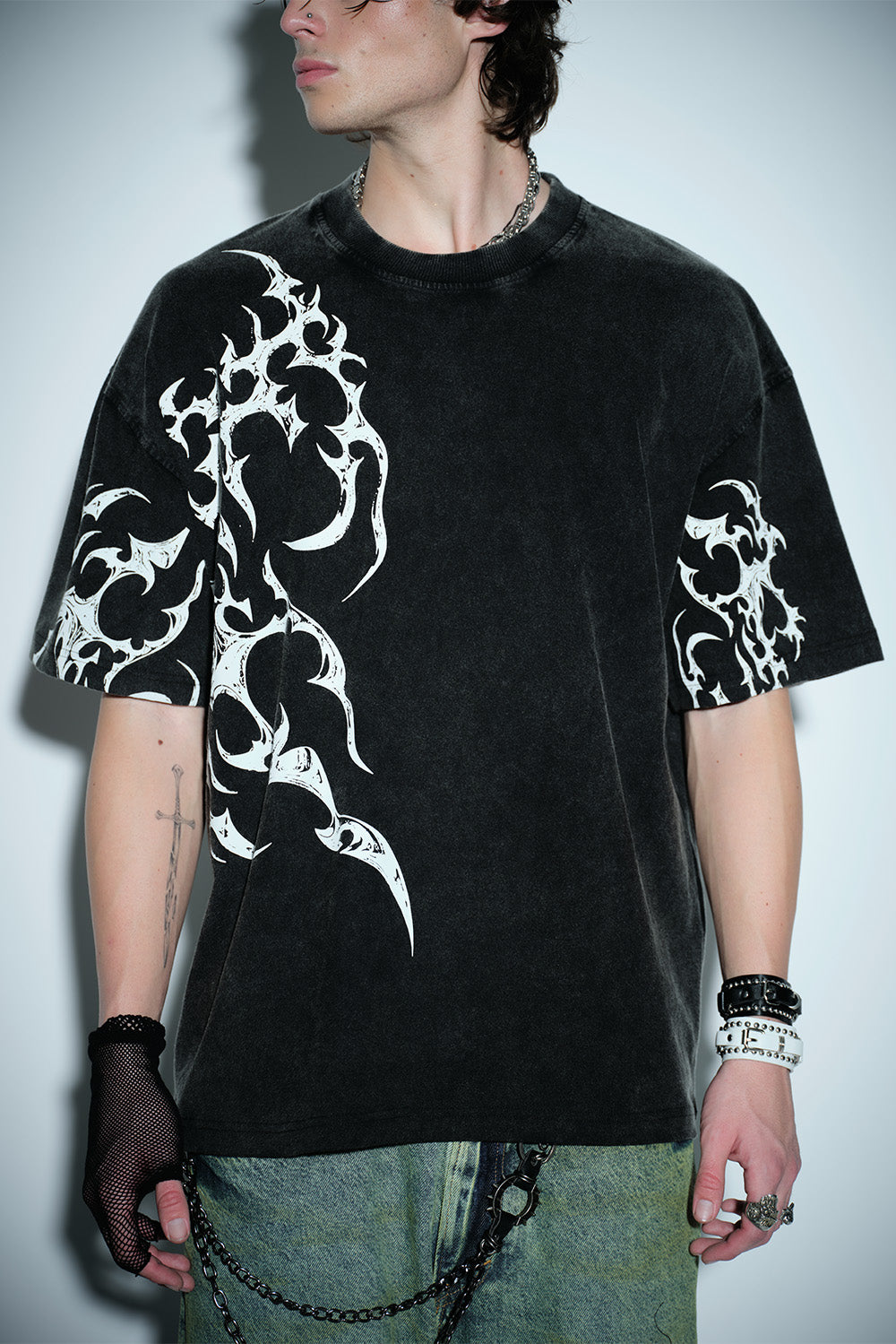 Hexblade Oversized T-shirt - BonkersCorner