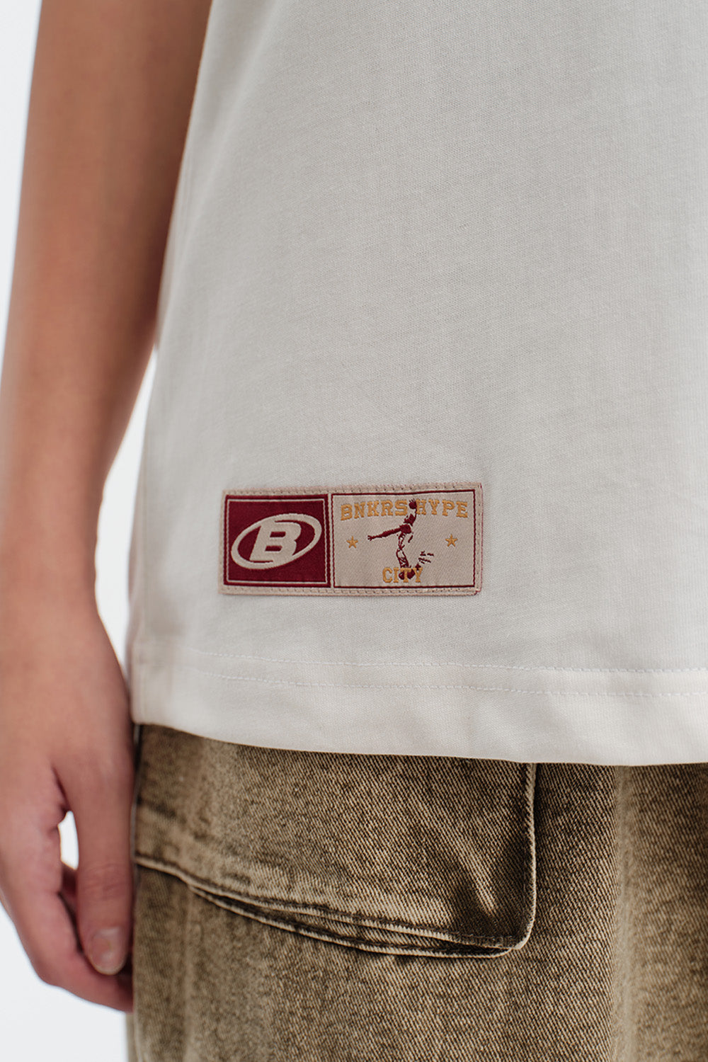 Hype 17 White Tank - BonkersCorner