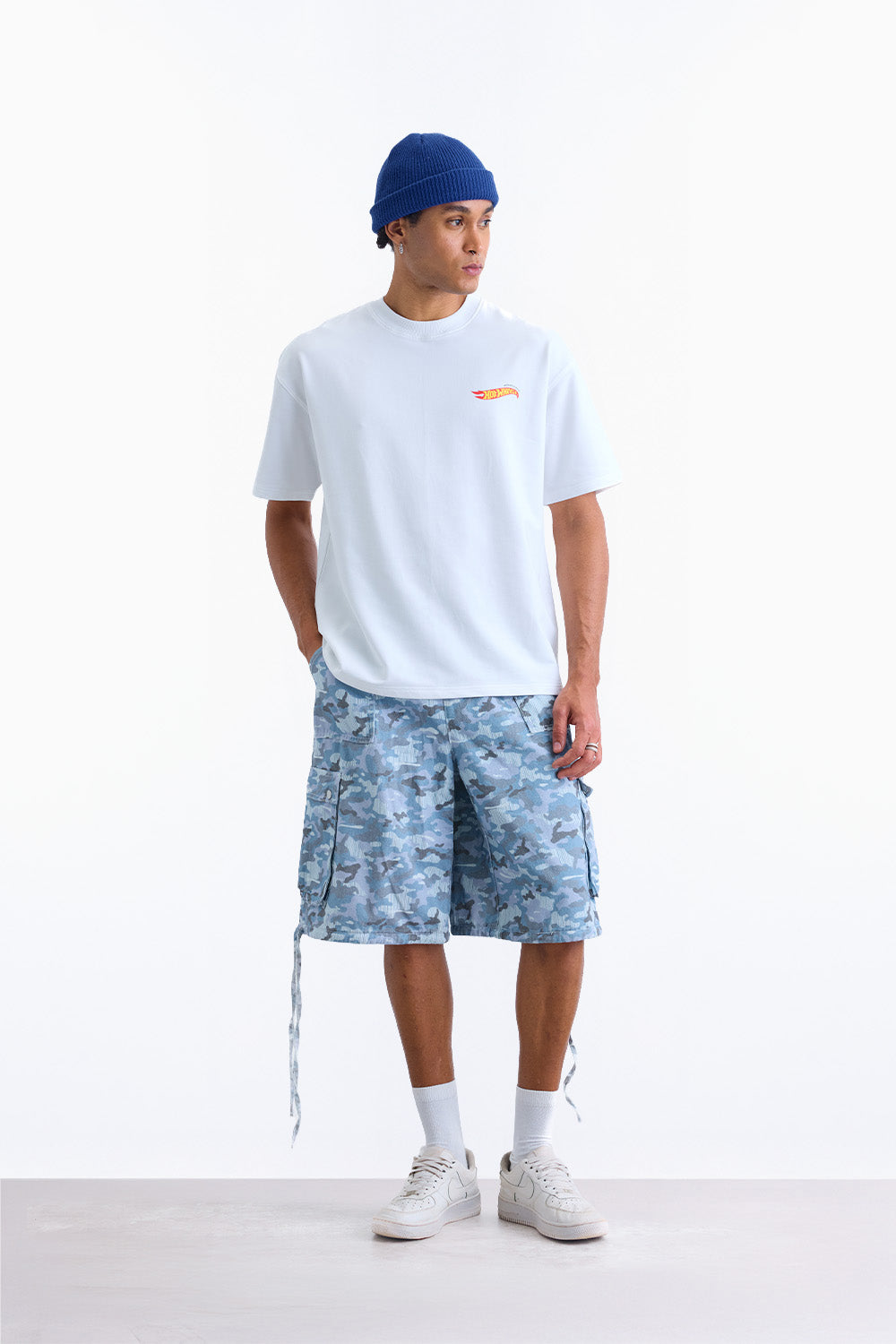 Icon Lineup Oversized T-shirt - BonkersCorner