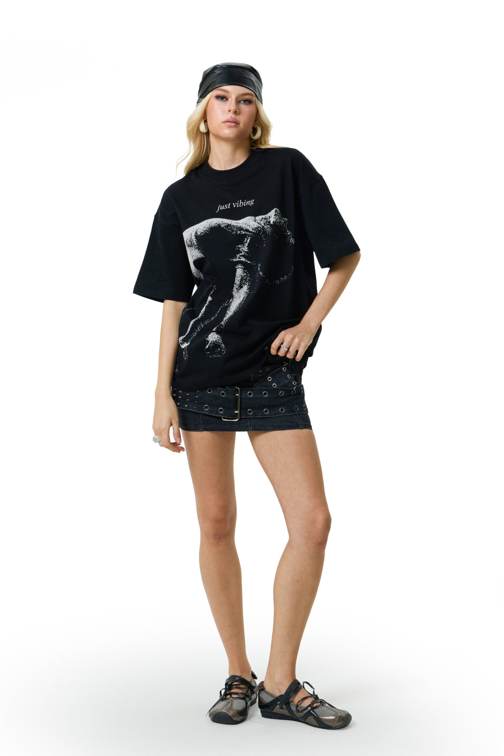 Just Vibing Oversized T-shirt