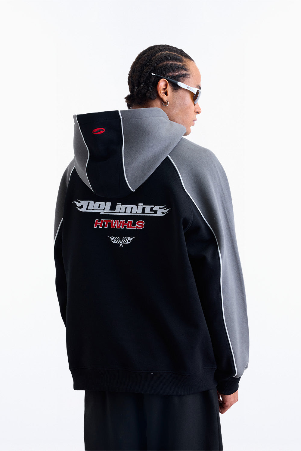 No_Limits_Hoodie5_97e08406-