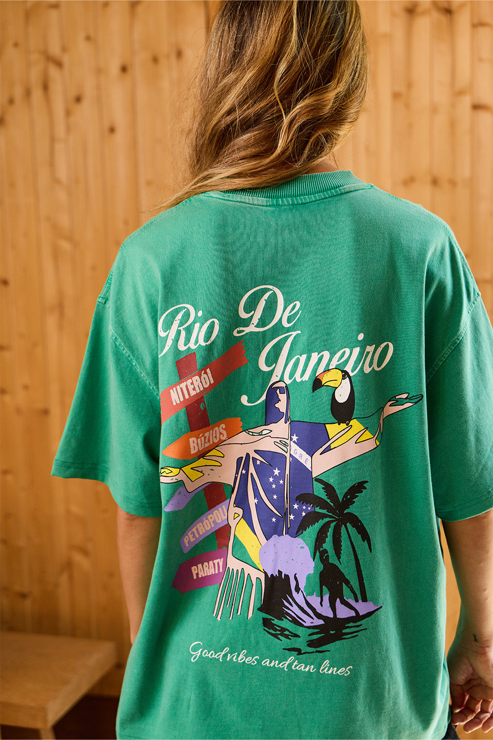 Rio Getaway Oversized T-shirt - BonkersCorner
