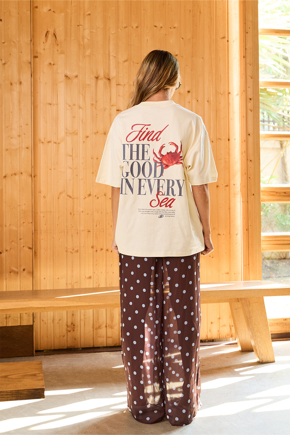 Romanticizing Life Oversized T-shirt - BonkersCorner