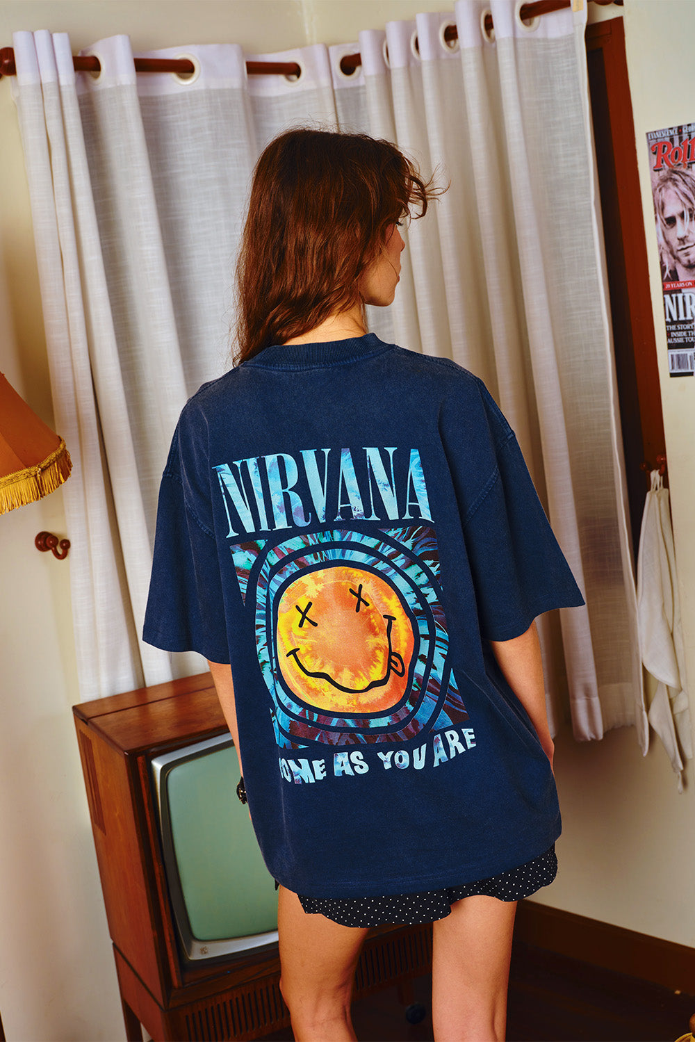 Smells Like Happy Memory Oversized T-shirt - BonkersCorner