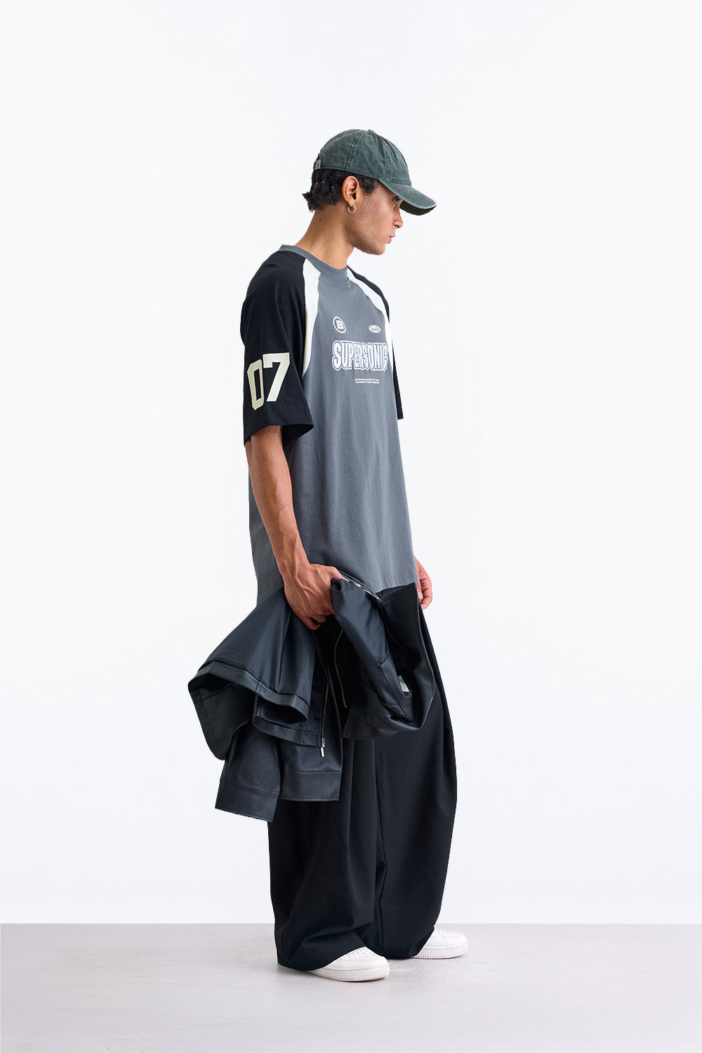Supersonic 07 Oversized T-shirt - BonkersCorner