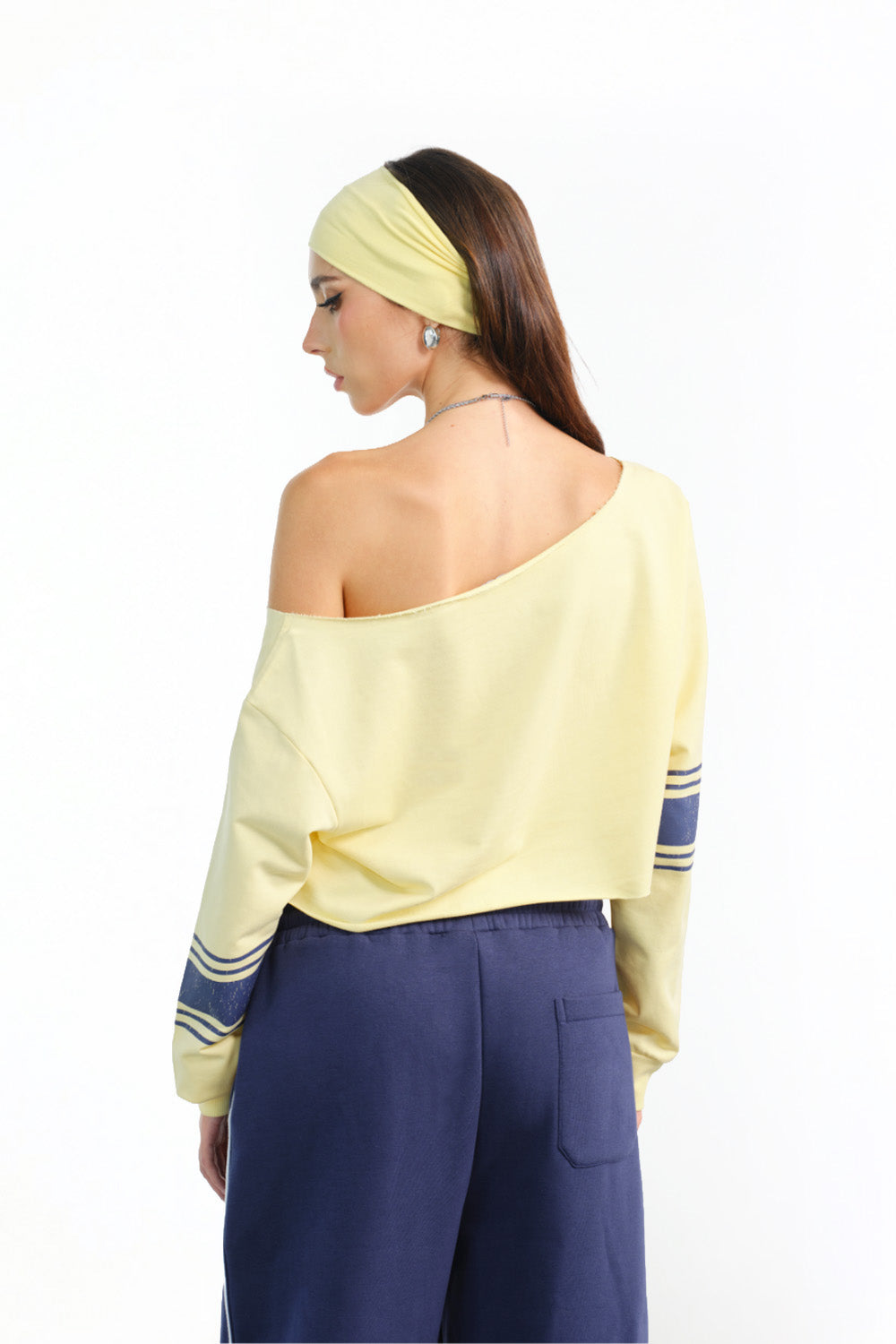 Varsity 92 Crop Sweatshirt - BonkersCorner