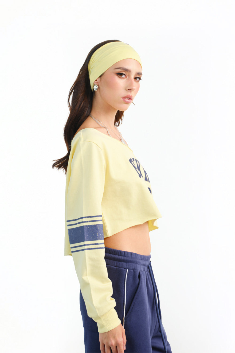 Varsity 92 Crop Sweatshirt - BonkersCorner