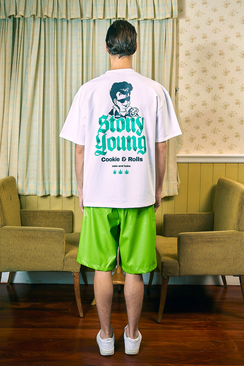 Wake N Bake Oversized T-shirt