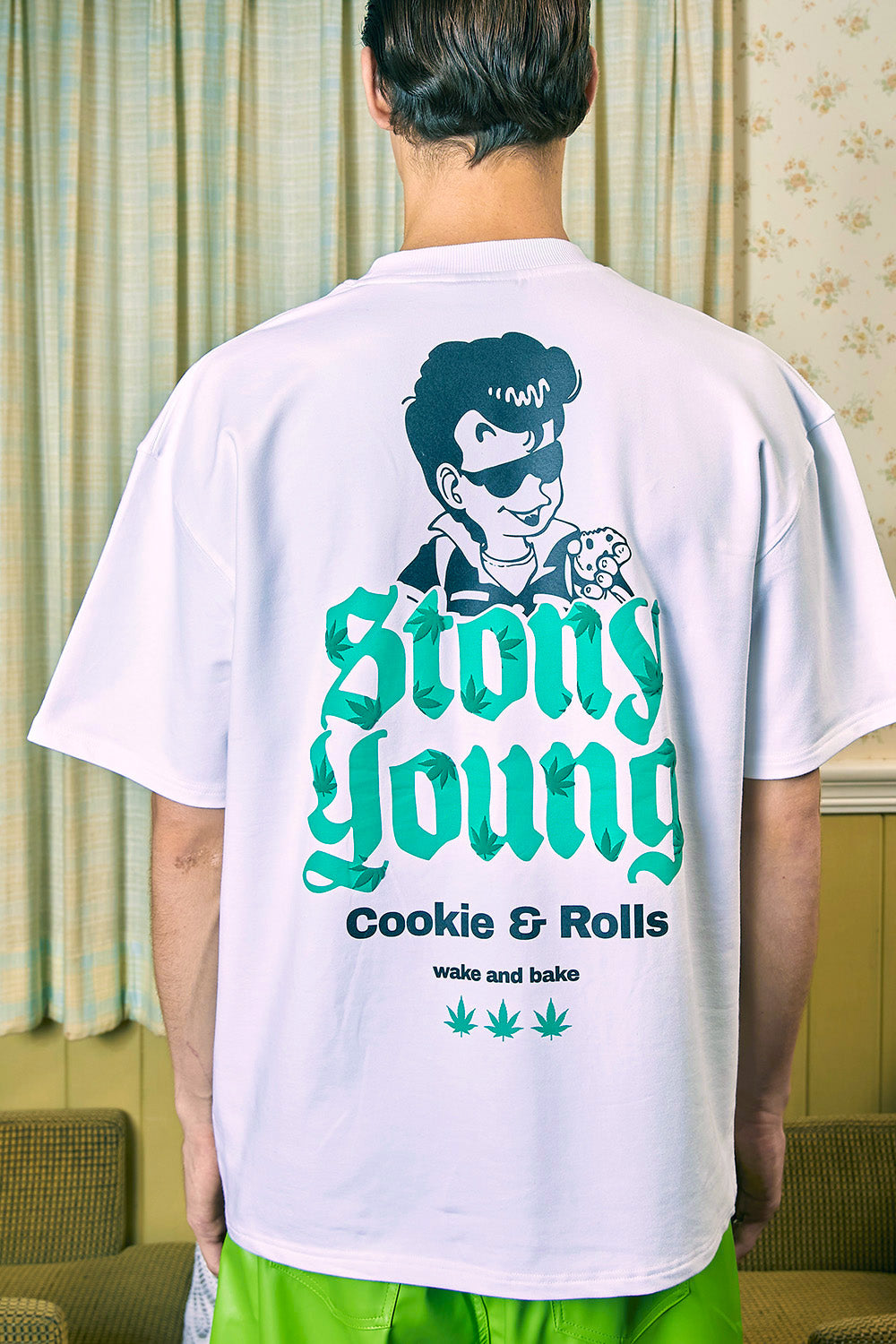 Wake N Bake Oversized T-shirt