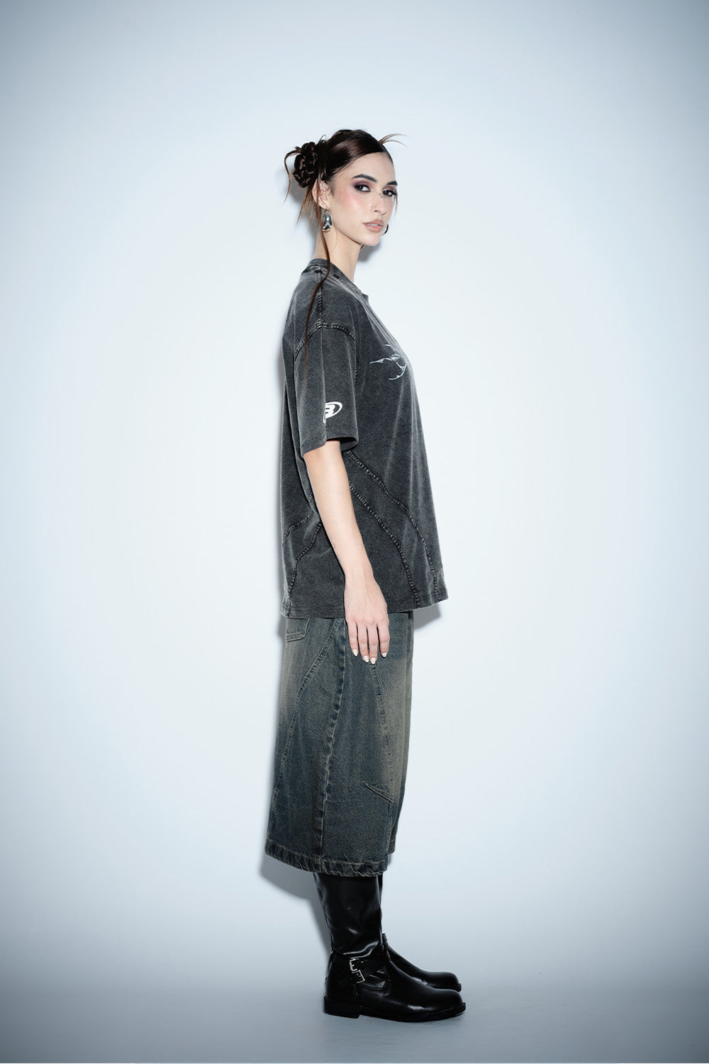 Wired Wrath Oversized T-shirt - BonkersCorner
