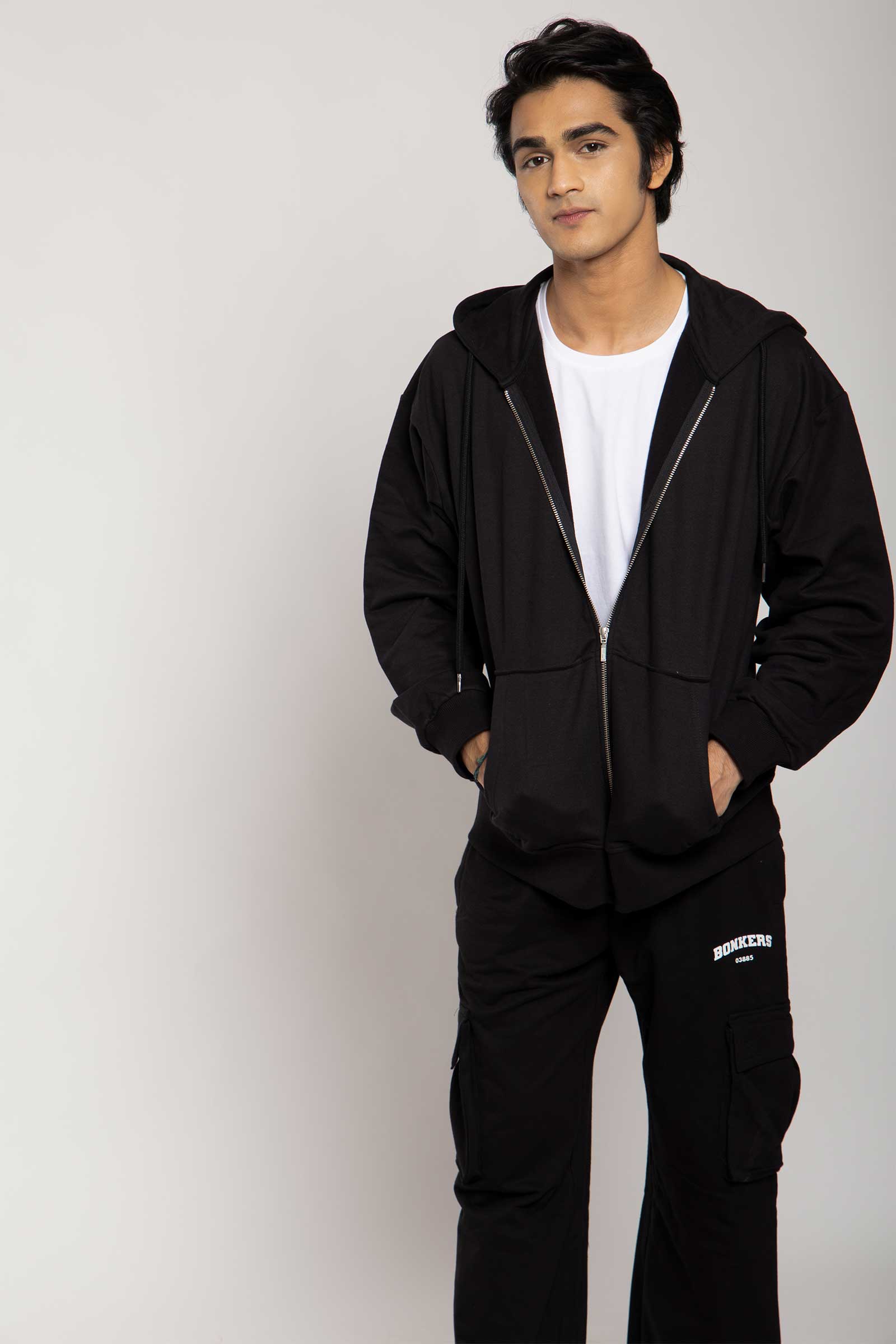 Black Oversized Zipper - BonkersCorner