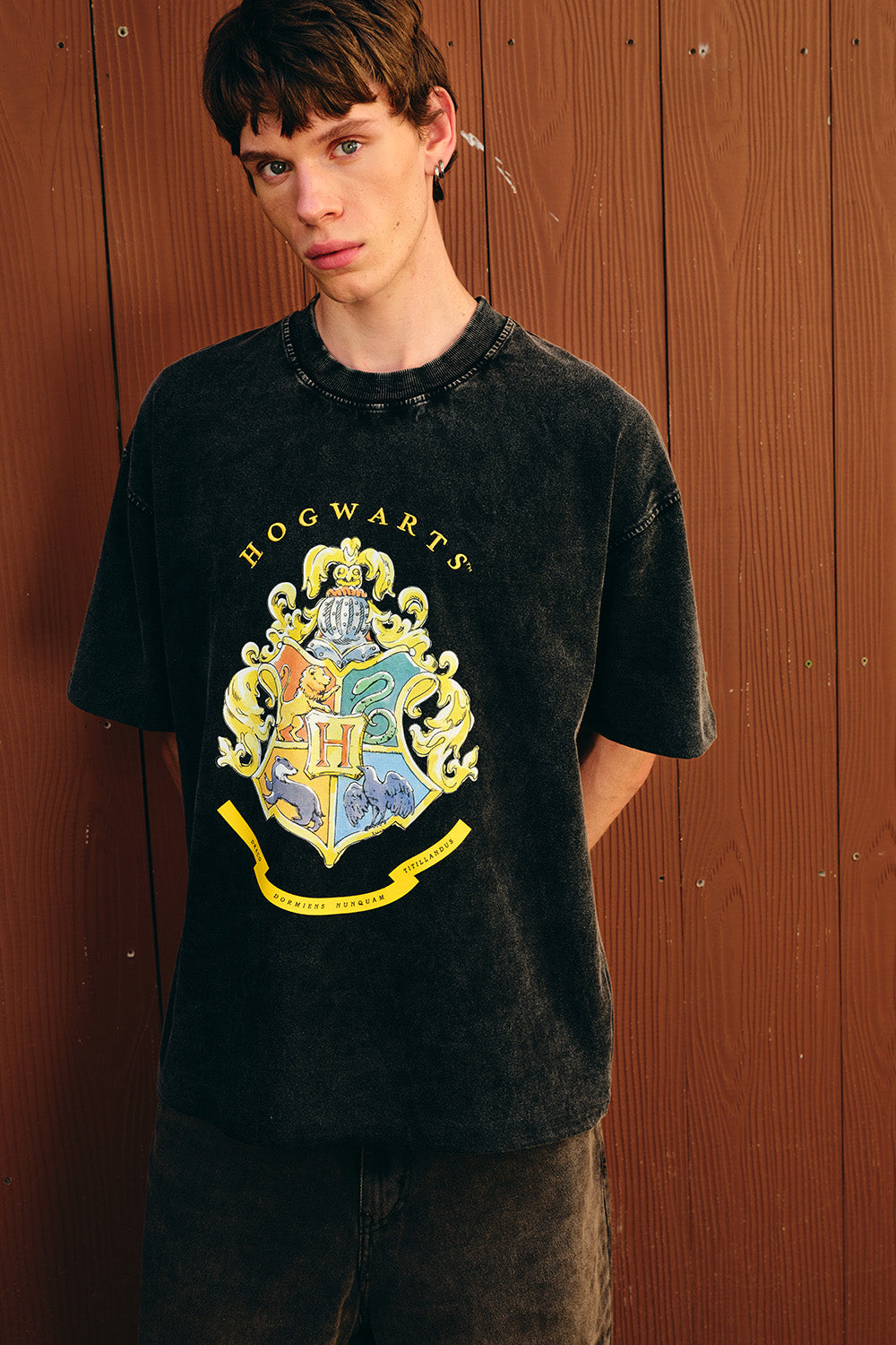 Hogwarts Heritage Faded Oversized T-shirt