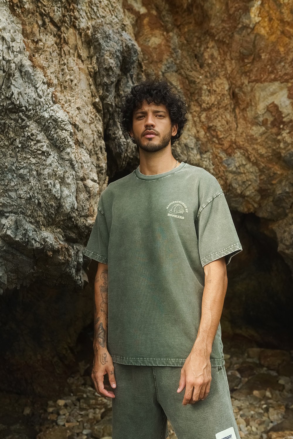 Olive Premium Heavyweight Faded Oversized T-shirt - BonkersCorner