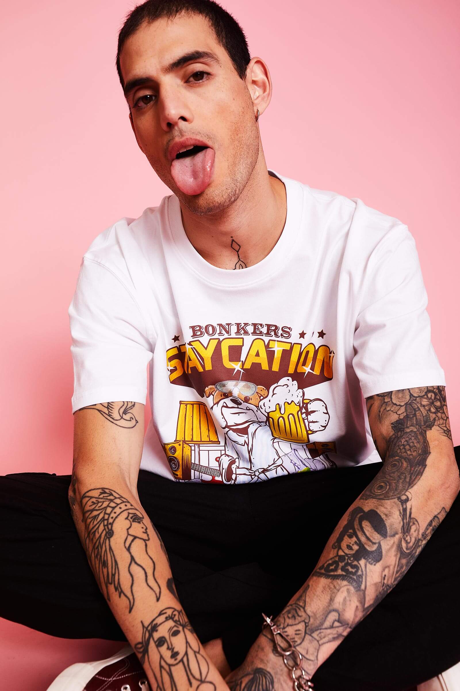 Staycation Oversized T-Shirt - BonkersCorner
